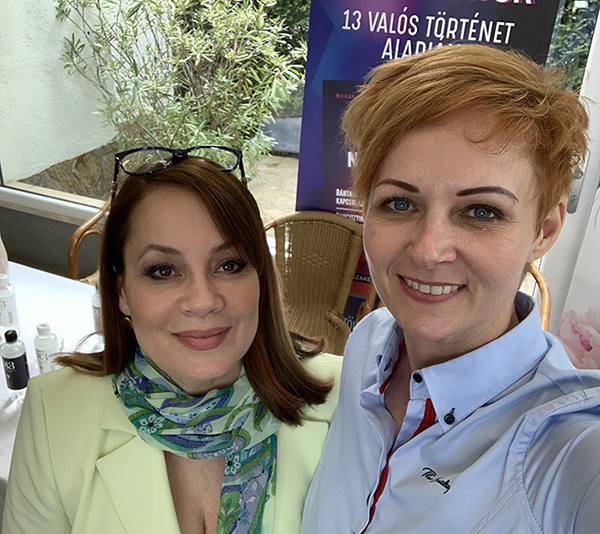 A Mi lenne veled nélkülem című könyv két támogatója: Csisztu Zsuzsa és Dr. Békés Annamária